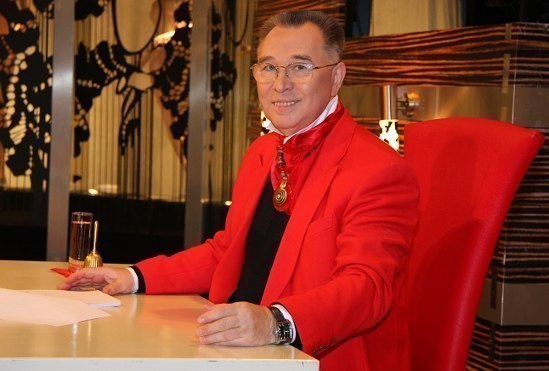 Самое отвратительное явление в моде – это унисекс. В женщине должна быть тайна и роскошь, а этот стиль убивает всю женственность наповал. 