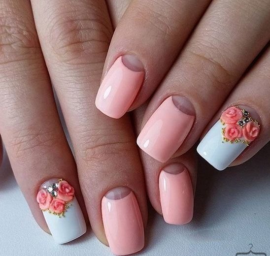 Милый и в то же время шикарный маникюр 