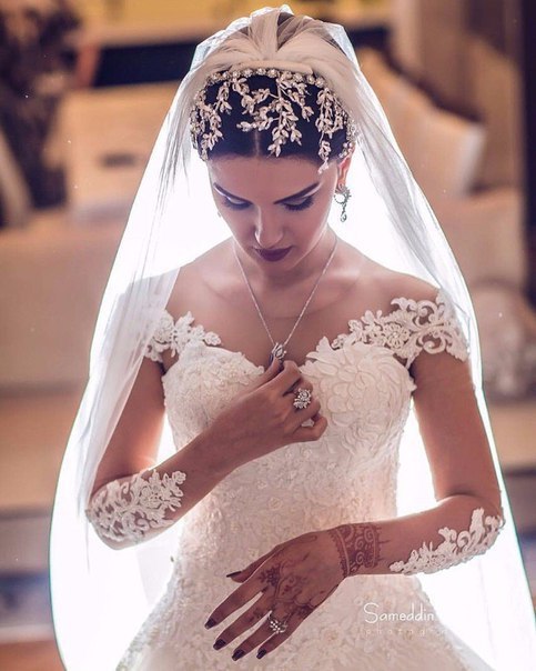 Роскошный образ невесты 