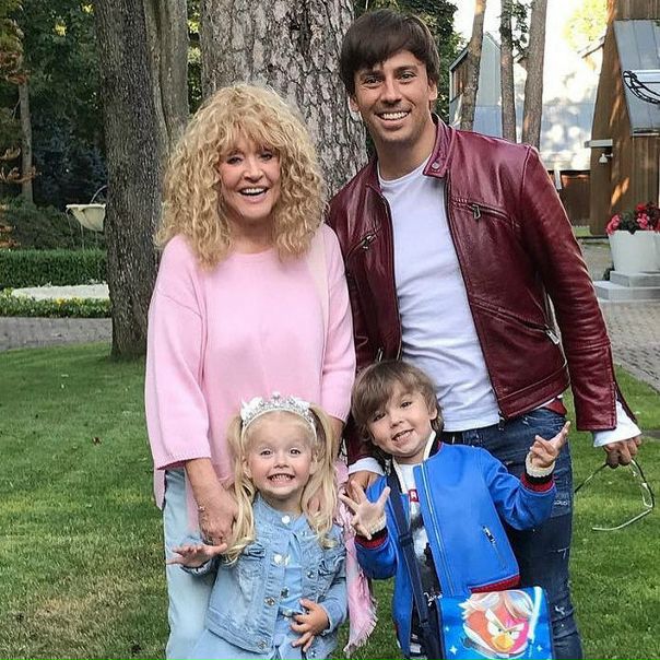 Максим Галкин заявил, что любит Аллу Пугачеву и без косметики и без «дьявольских фотошопов»!