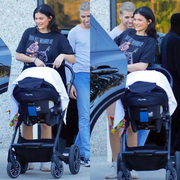 Счастливая Кайли Дженнер с малышкой Сторми в Лос-Анджелесе