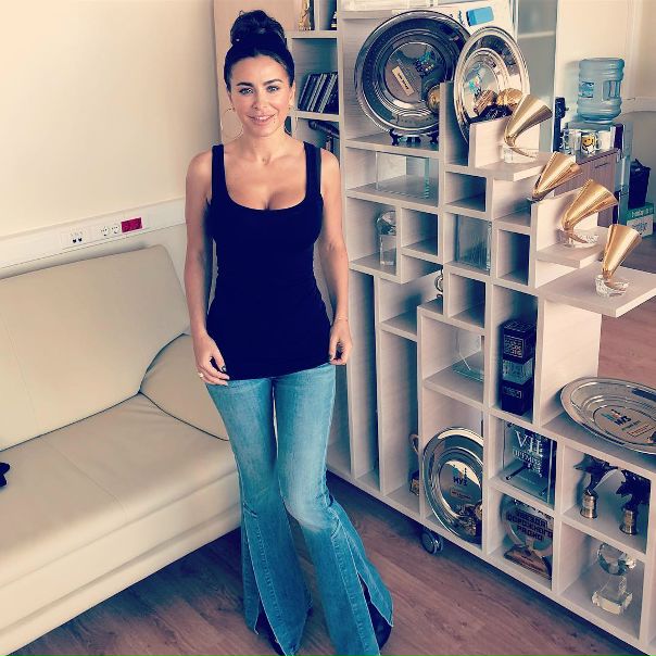 Ани Лорак потянуло на 90-е!