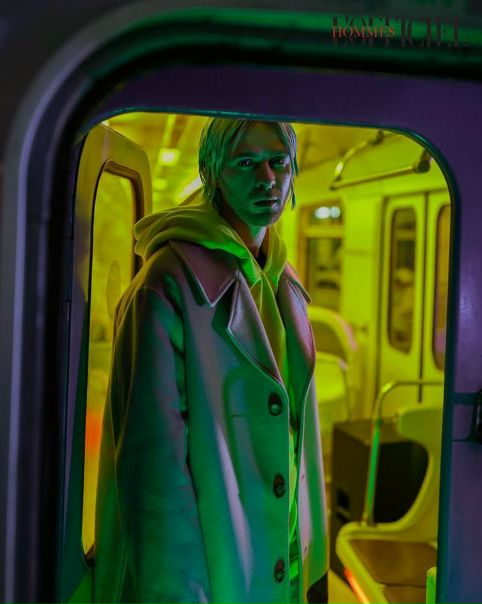 Макс Барских уже месяц как блондин!