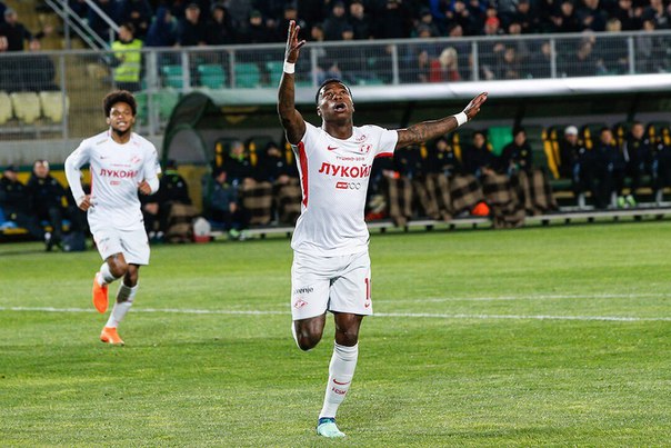 Промес обогнал Халка