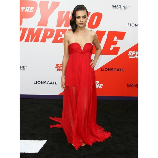 Мила Кунис на премьере фильма 