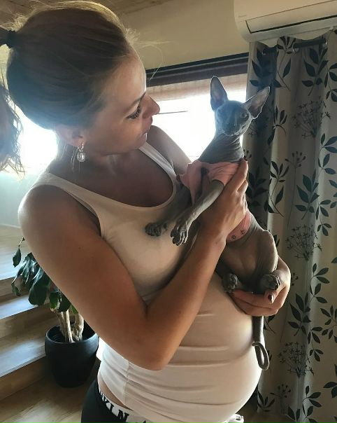 В интернет попало фото беременно Мэрилин Керро!