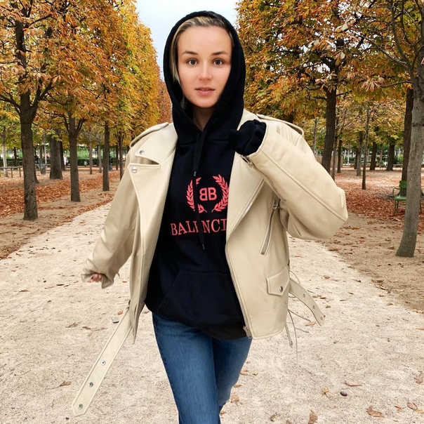 Ходят слухи, что Полина Гагарина вколола себе ботокс.