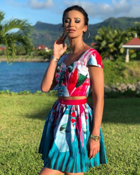 Ольга Бузова продолжает разрабатывать одежду!