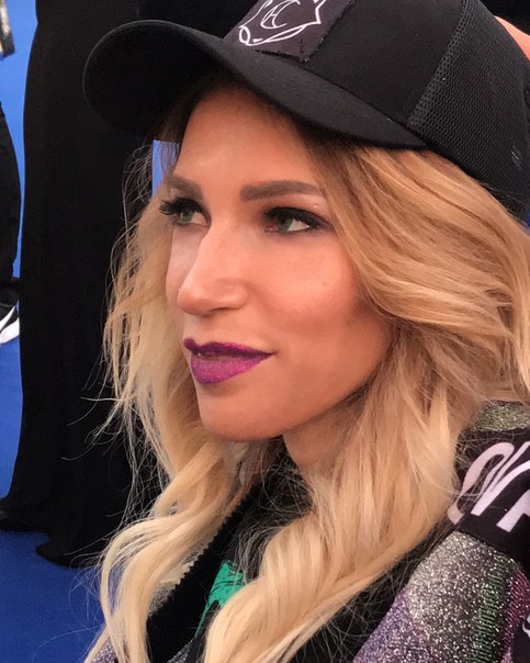 Юлия Самойлова на светском мероприятии перед 