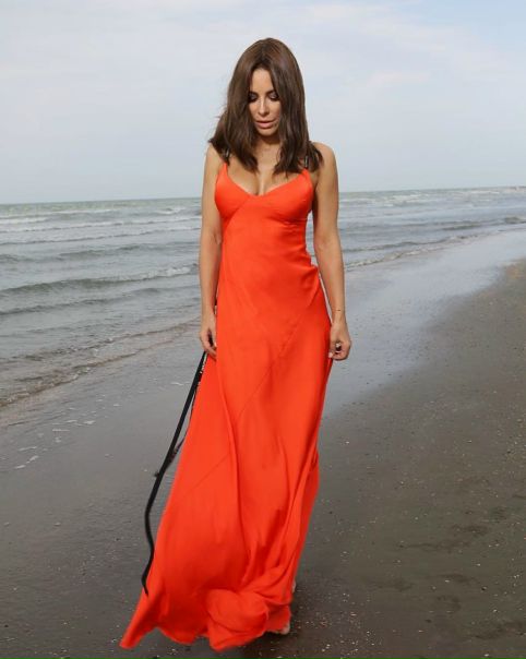 Ани Лорак пишет в своем блоге: