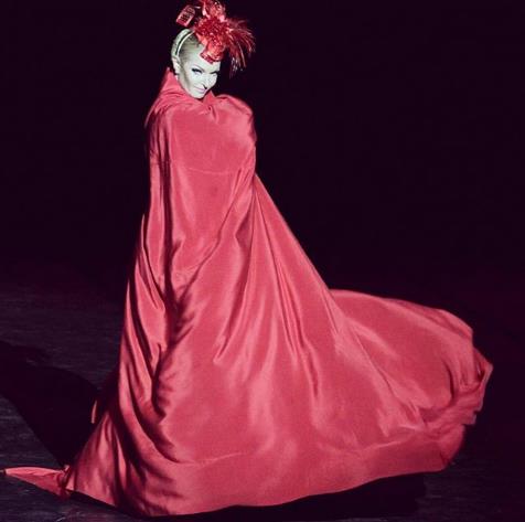 Анастасия Волочкова продемонстрировала новый сценический костюм! 