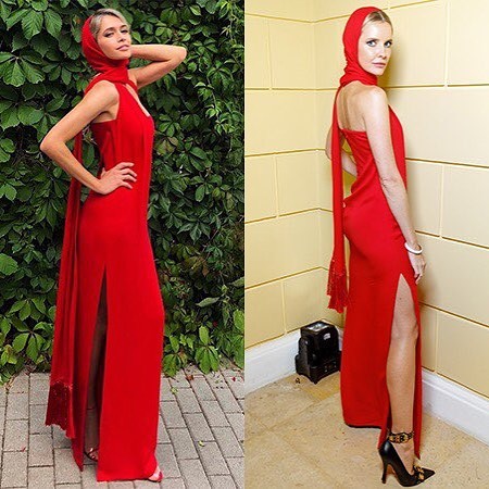 Как вы считаете, кому платье идет больше