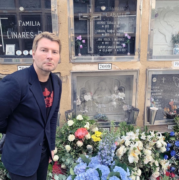 Николай Басков простился со своим кумиром! Николай Басков простился со своим кумиром!