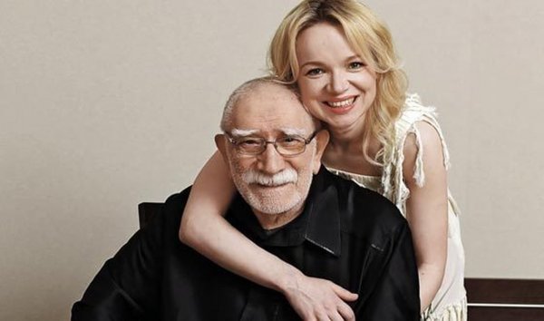 Армен Джигарханян попал в больницу в состоянии средней тяжести!