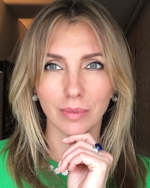 Светлана Бондарчук нашла себе пихателя, явно! 