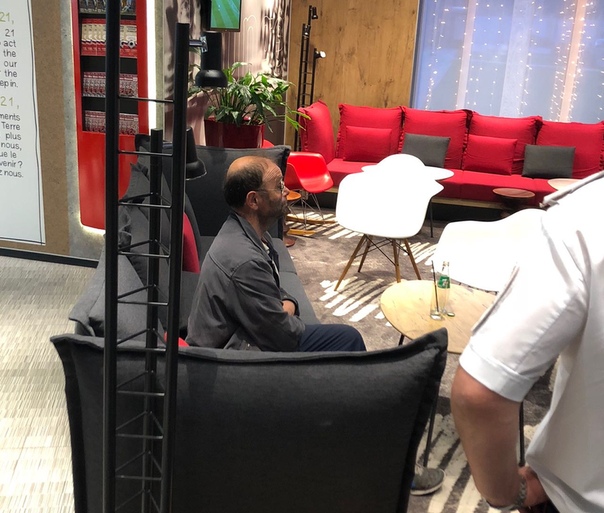 Полиция допросила потерявшегося английского болельщика