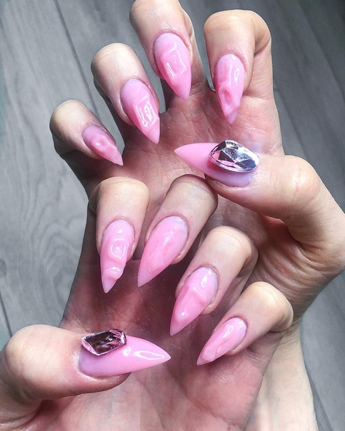 Новый маникюр Андрея Петрова!