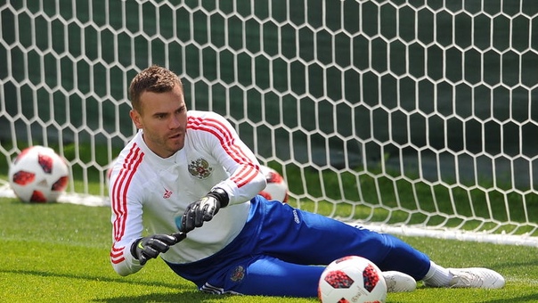  Сборная России ярко попрощалась с Акинфеевым