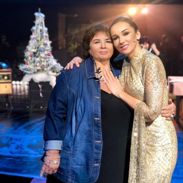 А вы бы дочке разрешили стать ведущей аналог 