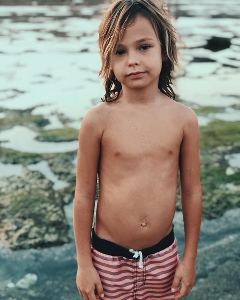 Айза Долматова: