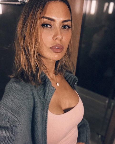 Ходят слухи, что Виктория Боня сделала грудь.