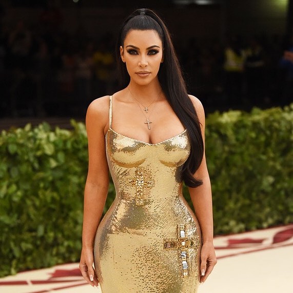 Ким Кардашьян мощно похудела!