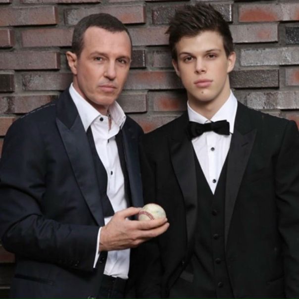 Игорь Верник с сыном.