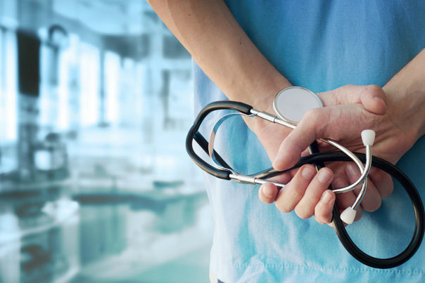 Медицина серьезно больна,