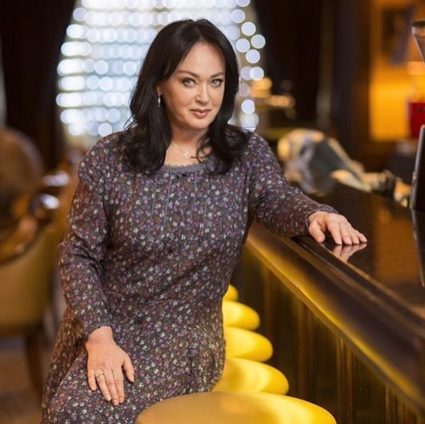 Лицемерие так и прет!