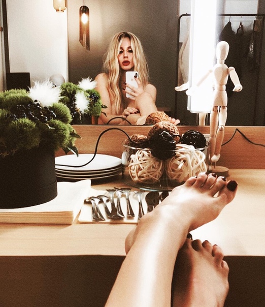 Светлана Лобода обнажилась в гримерке! 