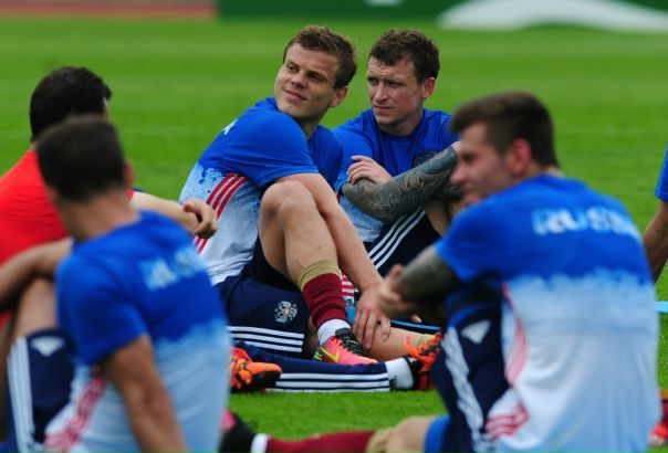 Опубликовано видео инцидента с участием Кокорина и Мамаева  Выводы делайте сами 