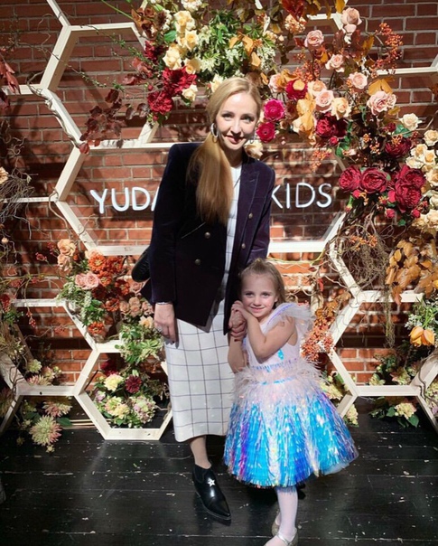 Татьяна Навка поделилась снимком с дочкой!