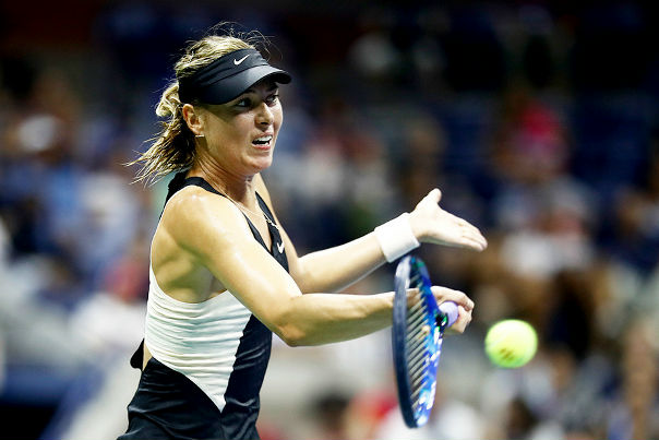 Шарапова снялась с турнира в Риме 