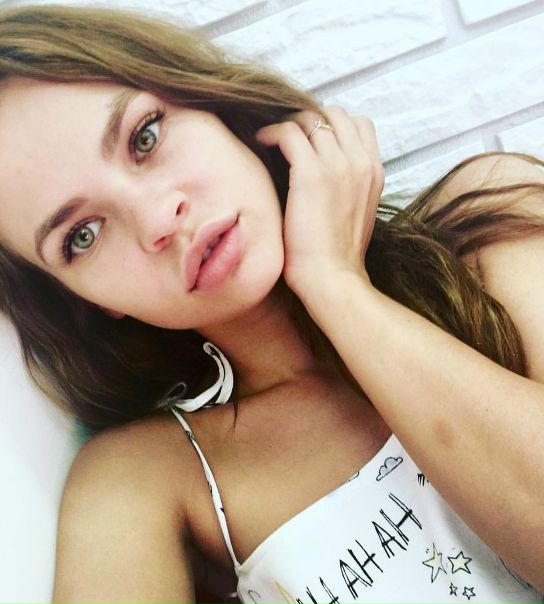 Настя Рыбка депортирована в Россию после 11 месяцев тайской тюрьмы.