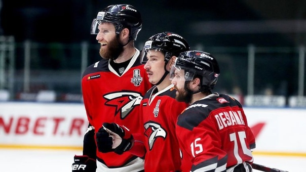  Грубость, увечья, нелепые голы и погасший свет