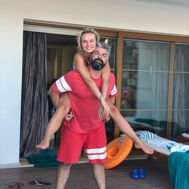 Тяжелый у Полины Гагариной характер...