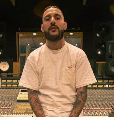 L’One уходит от Тимати.