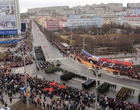 Вот так Россия мощно отметила этот день.