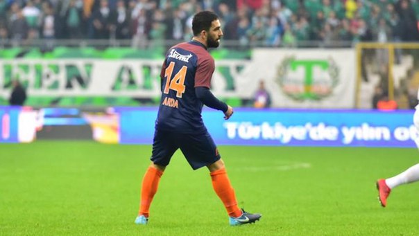 Туран пригрозил журналисту разбить голову