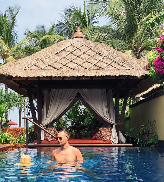 Не много ли пафоса у звезды 