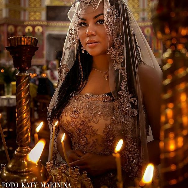 Корнелия Манго: