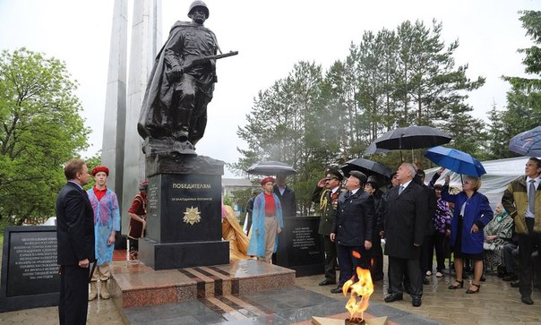 Памятник Советскому солдату открыт в Республике Башкортостан