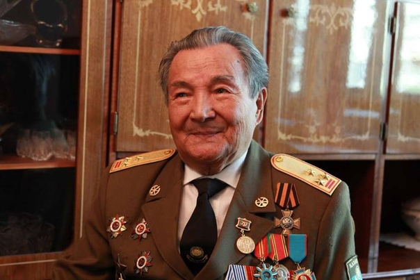 Сегодня в Алматы скончался последний защитник Бреста ЖУМАТОВ ГАББАС ЖУМАТОВИЧ. 