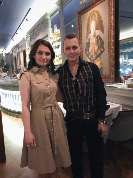 Джонни Депп приехал в Москву с концертом!