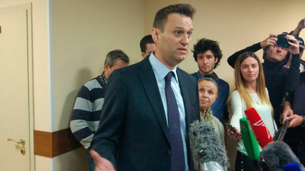 Суд полностью удовлетворил иск Усманова к Навальному 