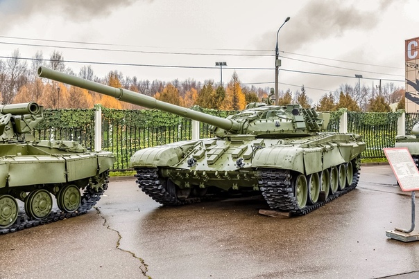 7 августа 1973 года постановлением ЦК КПСС и Совмина СССР на вооружение Советской Армии принят танк Т-72 «Урал».