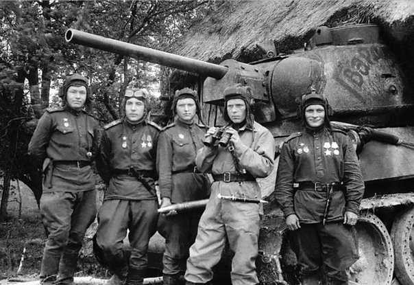 22 июля 1944 г. танки 10-го гв. Уральского добровольческого танкового корпуса ворвались в город Львов 
