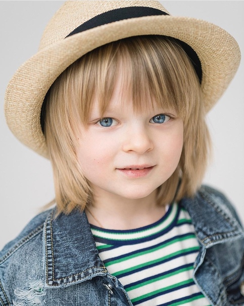 5-летний сын Рудковской, Саша, вошел в список самых красивых детей мира!